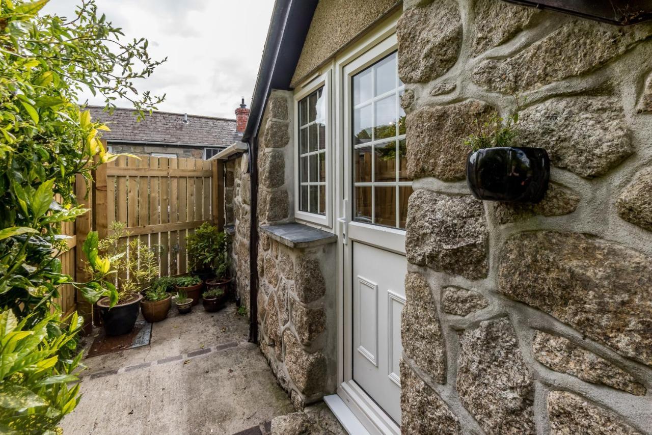 Ramblers Retreat Villa Helston Exteriör bild
